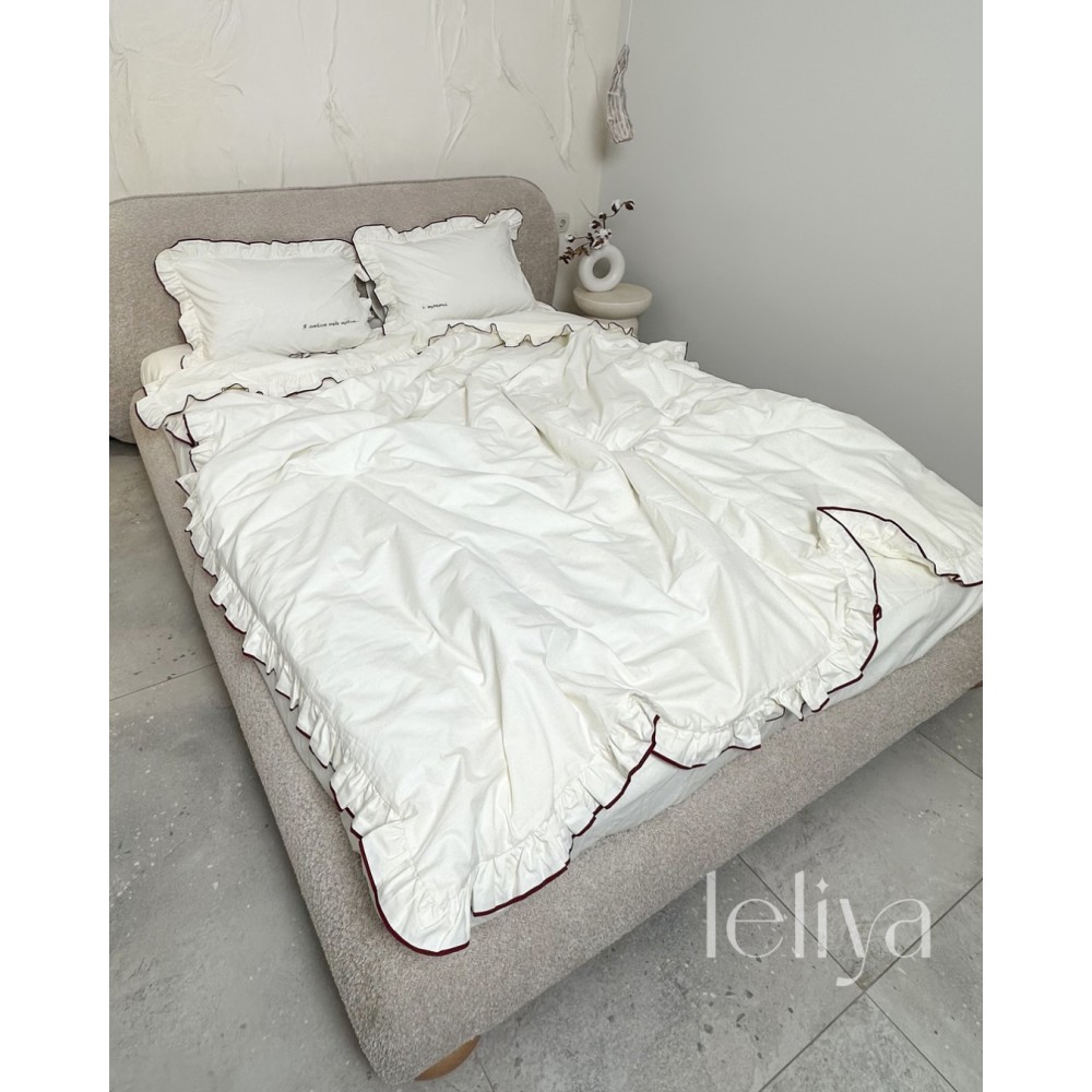 Поплін Молочний з Рюшами та Бордовим Кантом + Вишивка